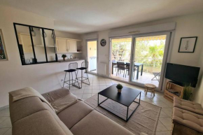 L'ACAULIS Appartement avec piscine à 6 min à pied de la plage